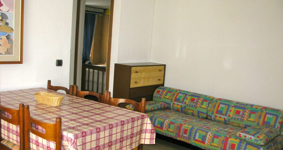 Three rooms with awesome overlook