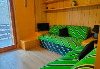Cristallo area two room